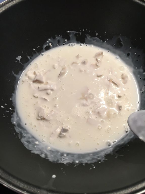 Tagliatelles sauce chèvre/miel/pignon/serrano