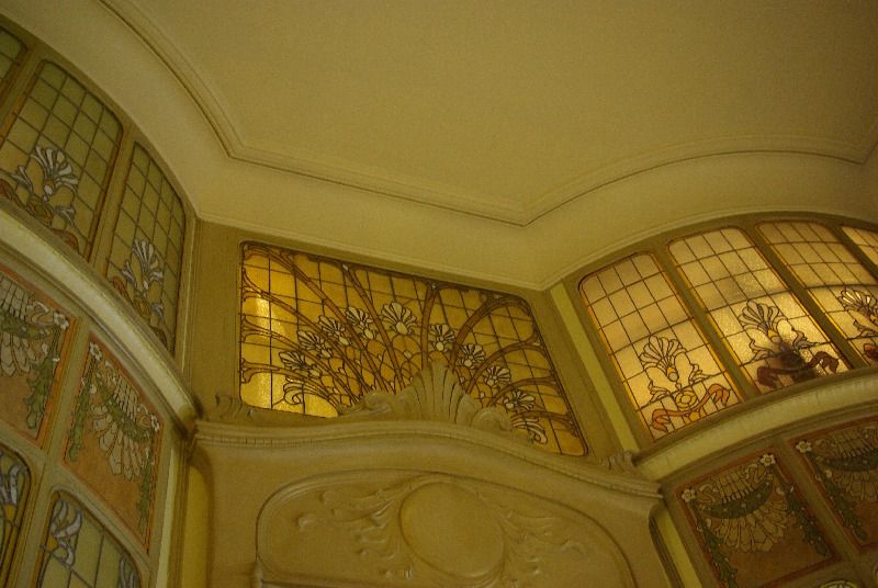 Quelques photographies de notre visite en février 2009 :
Le musée Horta, où vécut un des pères de l'art nouveau, le musée des instruments de musique (MIM), le Centre belge de la BD, l'Hôtel Tassel, l'Hôtel Solvay, et beaucoup d'autres encore.