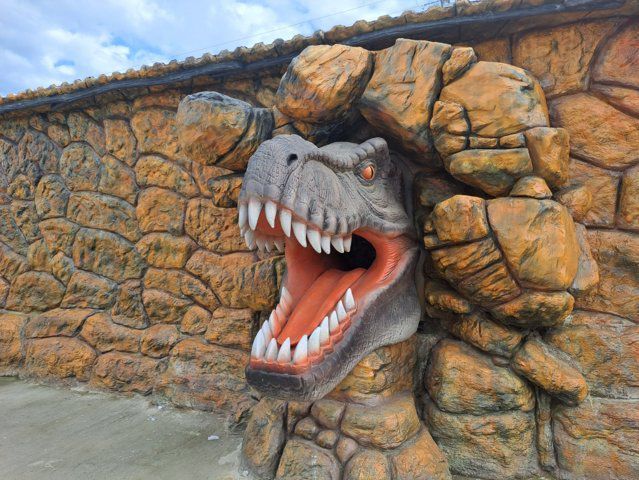 “Dinopark Jurassico” disponible ya como atractivo turístico y recreativo en Boca de Aroa - Falcón  (+Fotos)