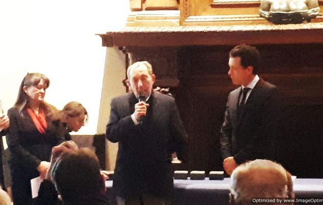 Remise de la médaille du bénévolat de la Ville d'Angers à Pierre LAZARUS