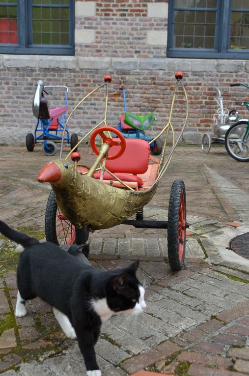 Animaux engins articulés, de 8 mois à 11 ans, accès libre en fonction de la disponibilité des créatures mécaniques. Dans le cadre du festival Tréto, spectacles en famille, du 25 avril au 5 mai. Maison Folie Hospice d'Havré 100 rue de Tournai,