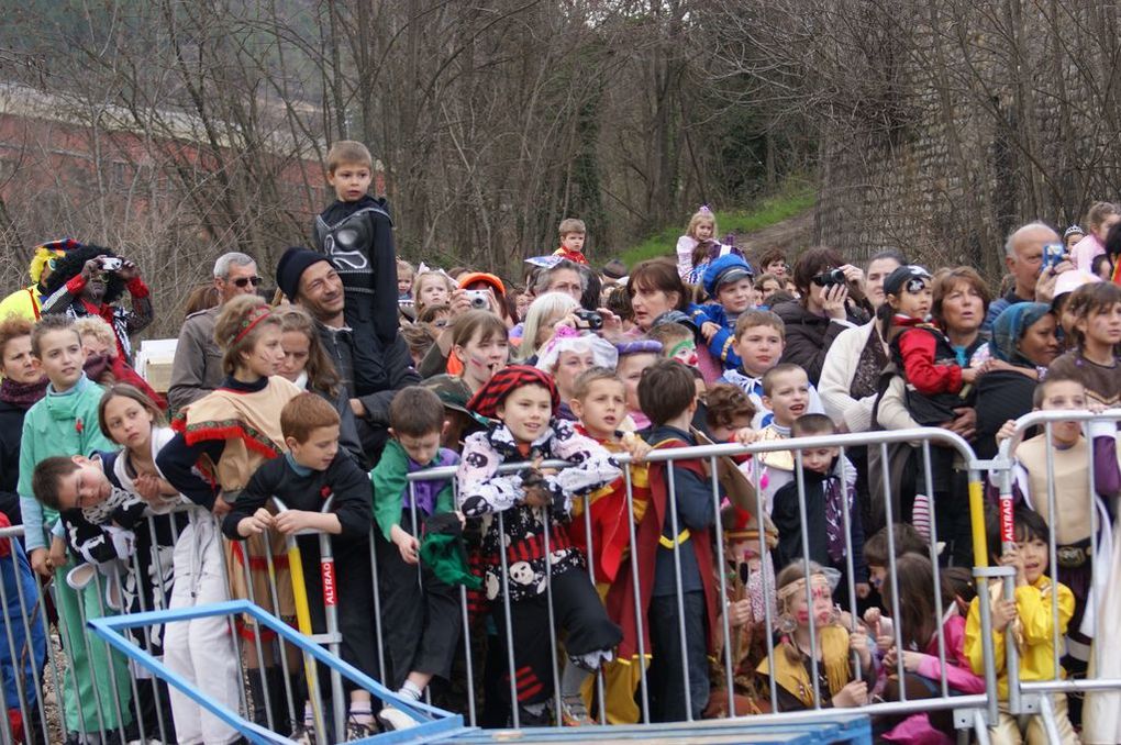 Une belle journée réunissant tous les enfants de Bessèges!
Crédits photos Studio Cardabelle