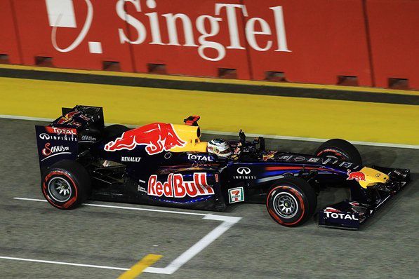 Album - From Start to Finish - Vettel's Epic 2011