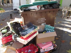 Faisons le point sur le tri des déchets sur le marché de Lorgues.