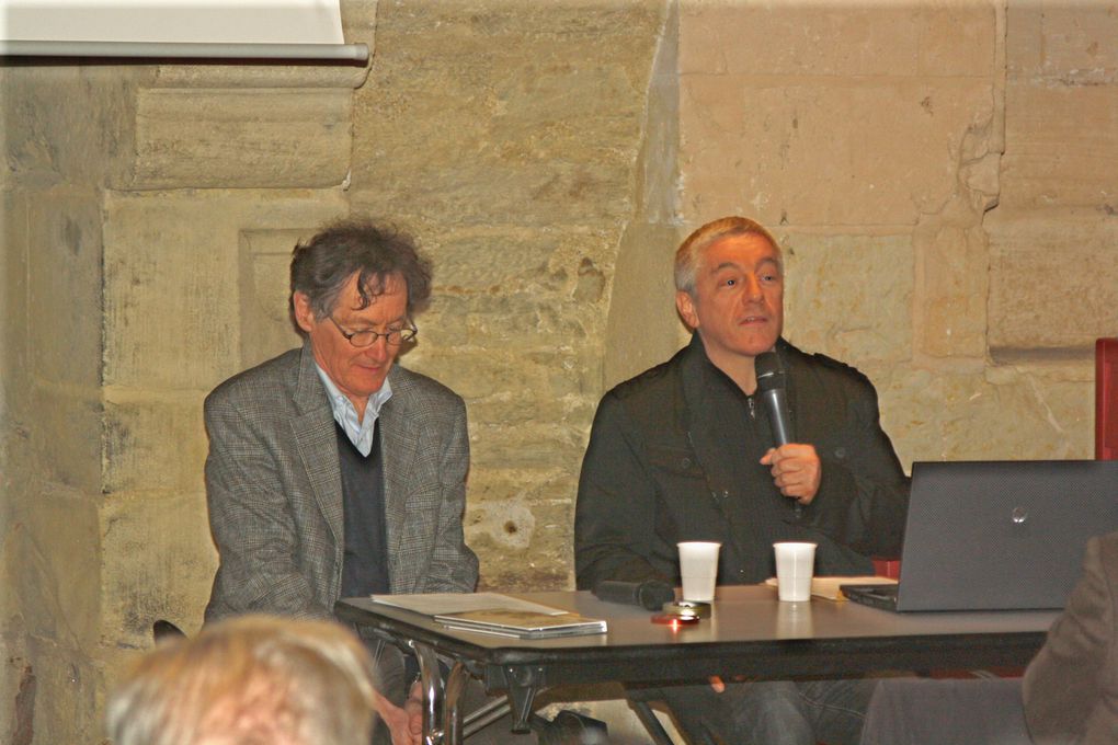 Vues prises le 6 mars 2012 à l'occasion de la présentation, par Jean-Jacques Monnier et Olivier Caillebot, de leur Histoire de Bretagne pour tous (texte et CD).