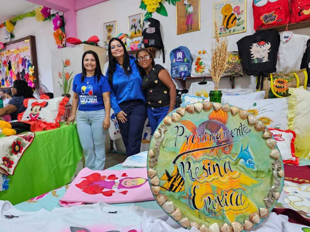 Exposición de Proyectos Socioproductivos se realizó con más de ciento sesenta estudiantes en Puerto Cabello