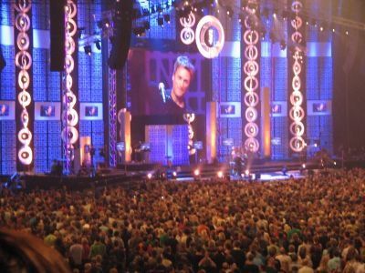 Concert conjoint de Darlène Zschech - Hillson et Michael W. Smith pour les 40 ans de la télévision évangélique néerlandaise (EO). Le 6 octobre 2007 à Arnhem - Pays-Bas