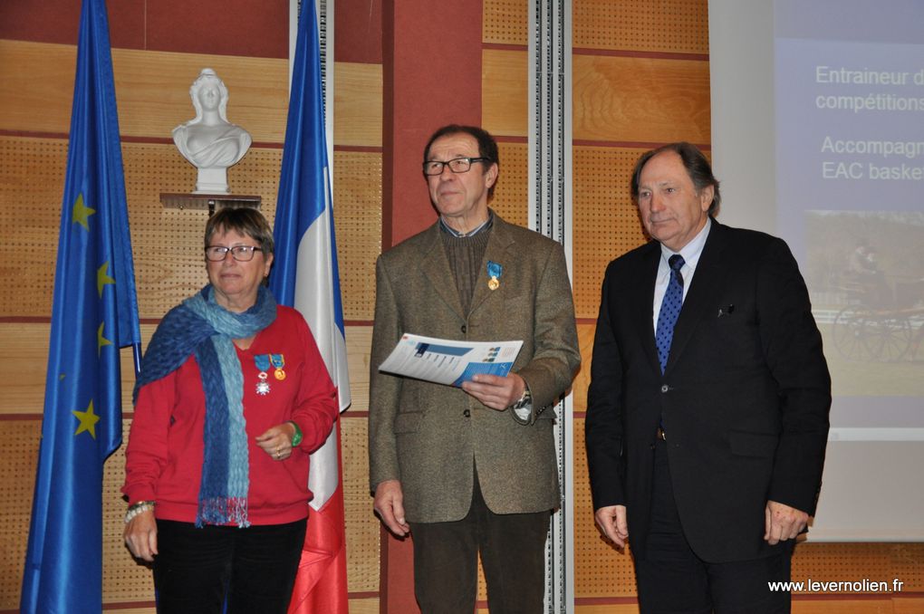 Remise des médailles de la Jeunesse et des sports à Evreux le 6 février 2015