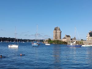 Le port de Saint-Malo ; le Mont-Saint-Michel...