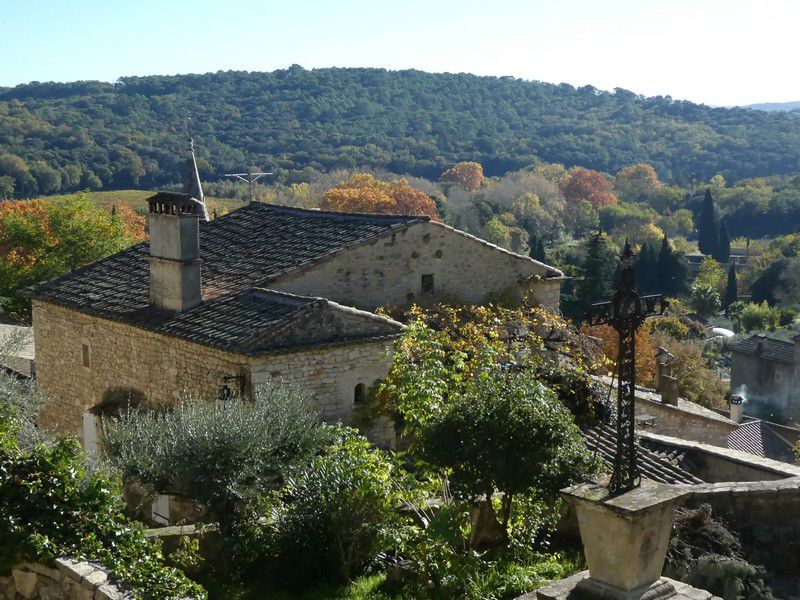 La Roque sur Cèze 30 le 19-11-2023. Animateur Gilbert D.