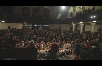 Mix : Om Namah Shivaya - Krishna Das Live! Songs 