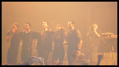 Les photos ont été prises par Fredbd durant le concert du 04 novembre 2010 à Luxembourg