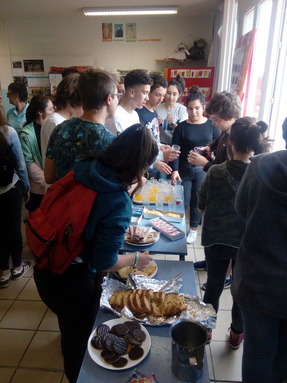 Intervention des anciens élèves de Saint Joseph devenus lycéens