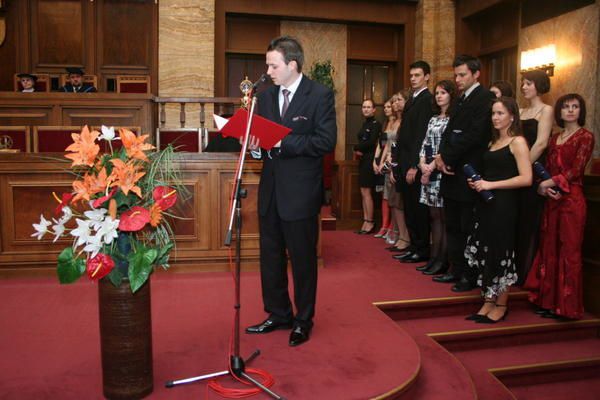 Remise des diplômes à l´Université Comenius de Bratislava (février 2008). 