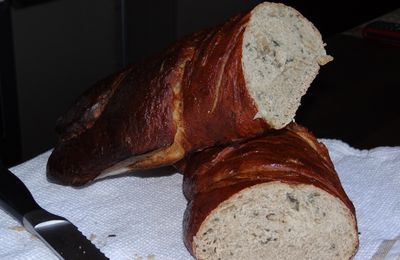 Pain d'été aux herbes du jardin