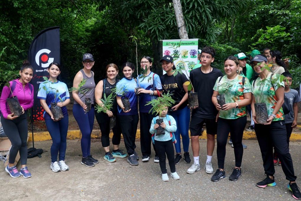 En el Parque Casupo de Valencia se efectuó Mega Jornada de Reforestación