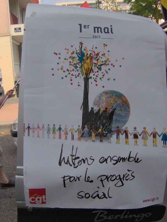 Rassemblement et manifestation du 1er mai 2011 à La Madeleine (Evreux)
Photos PR