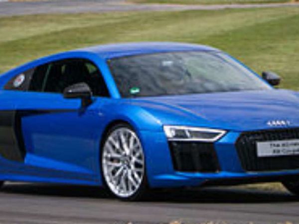 Gateau Audi R8 Nora Cakes Design 45