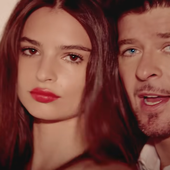 Emily Ratajkowski accuse Robin Thicke d'agression sexuelle sur le tournage du clip de " Blurred Lines "