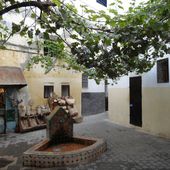 Placette à la fontaine de la Kasbah de Tanger - Le blog de Bernard Moutin