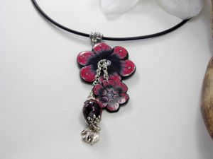 collier de fleurs