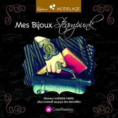 Le livre de notre Alice aux pays des Merveilles.