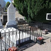 "Poste mortem": au cimetière de Charleville-Mézières, Rimbaud reçoit toujours du courrier