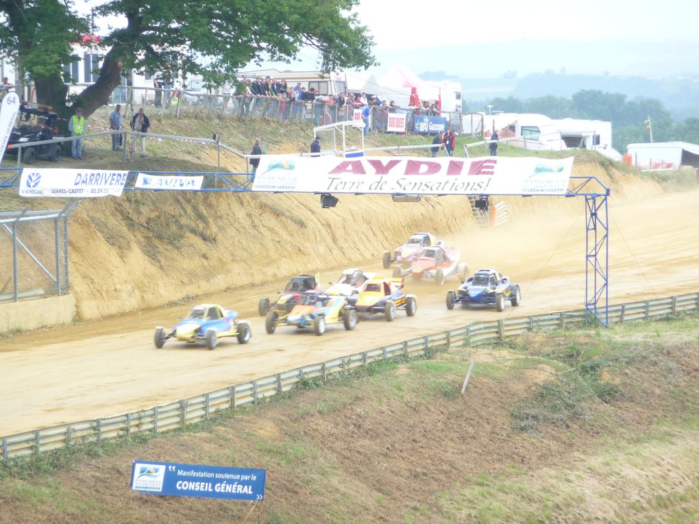 Les 12 et 13 juin 2010 à Aydie (64), épreuve du Championnat de France d'autocross.