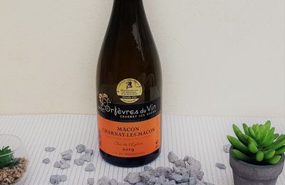 Les Orfèvres du Vin présentent leur Mâcon Clos de L’Église 2019.
