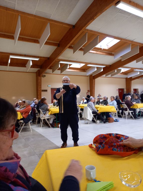 La dégustation de la galette des rois le 19 janvier 2024.