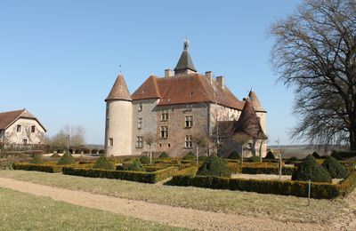 X - Château de Beauvoir, St Pourçain S/ Besbre, Allier (03), Auvergne