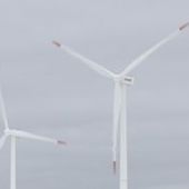 Le 19:30 - En projetant du givre ou des glaçons à plusieurs dizaines de mètres, les éoliennes peuvent représenter un risque en hiver