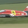 Vidéo - Un jet radiocommandé aux couleurs de la Scuderia Ferrari !