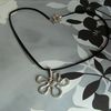 Un collier fleur