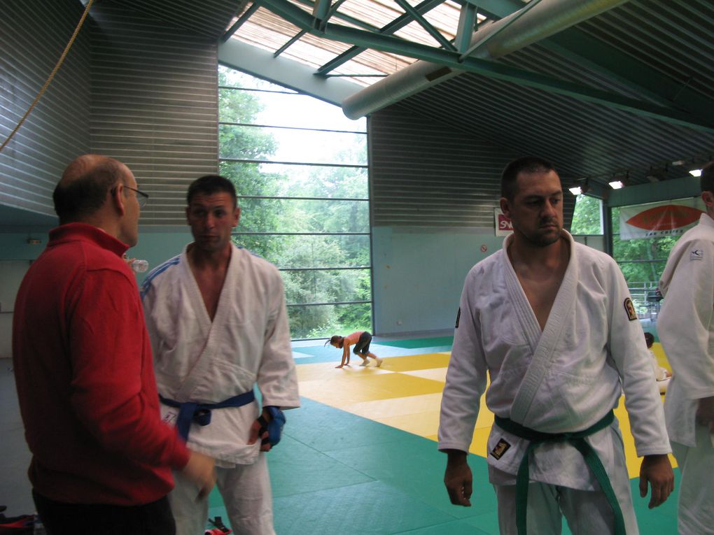 Compétition figthing jujitsu Région Limoges 2010 (le JSR bien représenté)