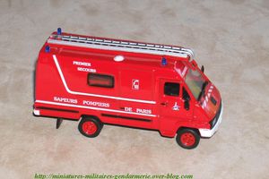 Renault master Premier secours de la BSPP (Del Prado)