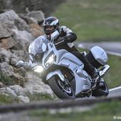 Yamaha FJR 1300 AE : Coureuse de fond