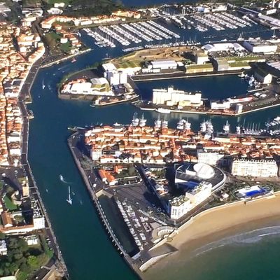 POUR LES COLLECTIVITÉS LOCALES, INVESTIR, C’EST CHOISIR ! MAIS C’EST BIEN PLUS !