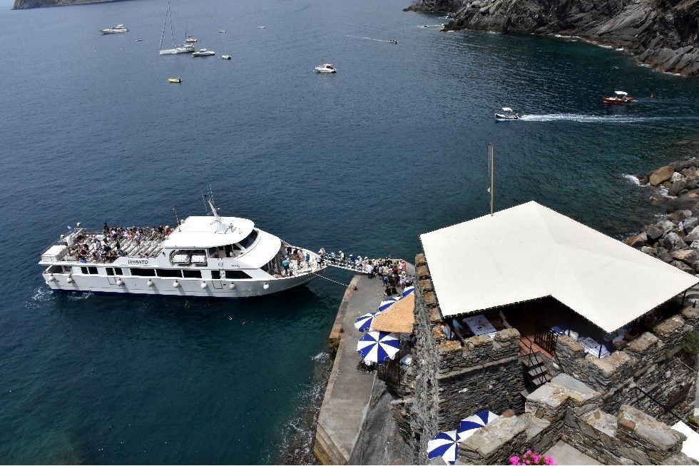 DE VERNAZZA A MONTEROSSO  5 TERRE (3)