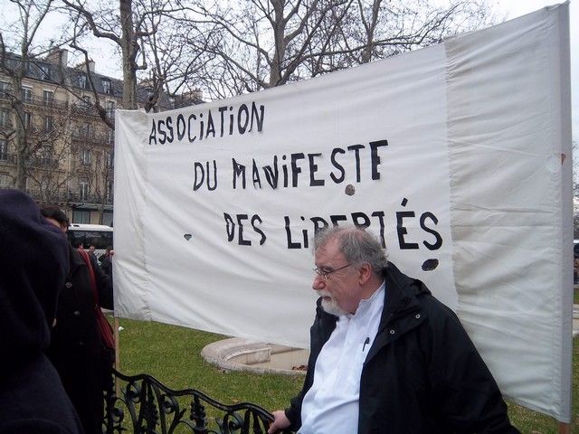 Album - Pour-une-Algerie-Libre-de-Democratique