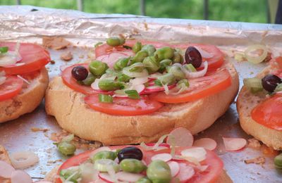 Fèvettes, pan bagnat et fête des mais à Nice