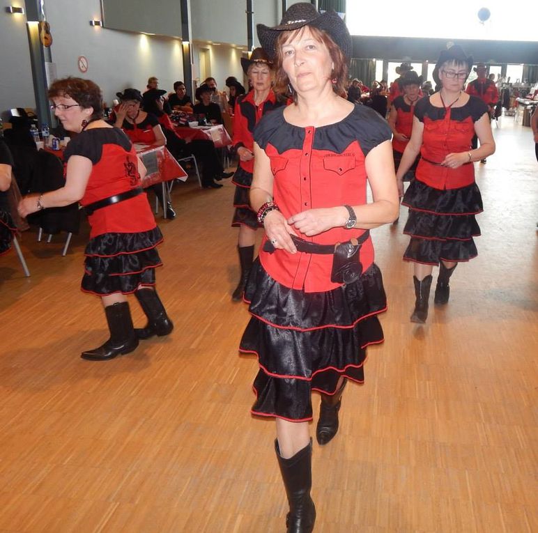 Bal des Cowboy country 45 à St Geneviève des Bois le 8 mars 2015