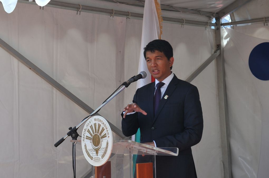 Le Président Andry Rajoelina a procédé à l’inauguration du siège social du réseau CECAM, qui a eu le soutien financier de l'UE.