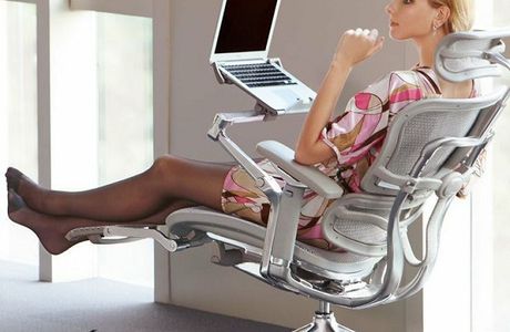 Ergonomic Chair: Improve Your Health and Work Performance