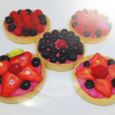 TARTES FRUITS sur crème framboise...