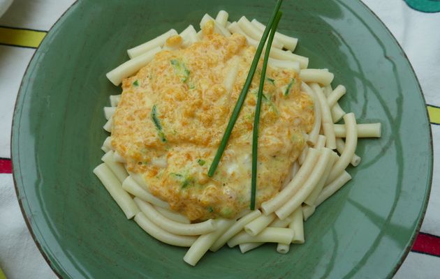 Macaroni à la crème de poivron