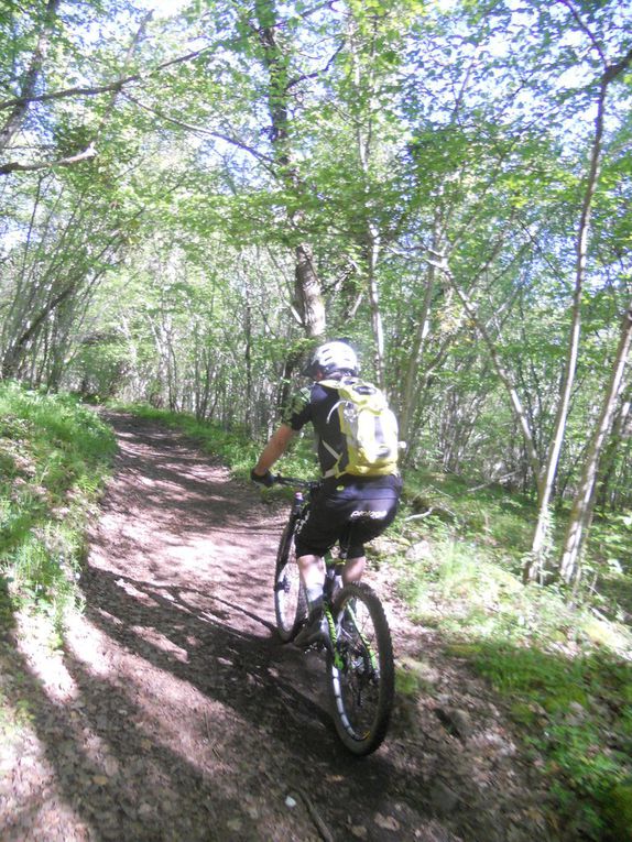 Lundi 16 Mai, Autour de Volvic, 25kms et 530 D+