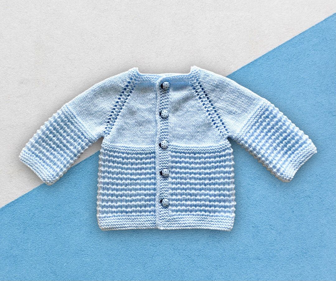 Des petites brassières à tricoter pour la naissance de bébé ! -  Tricoti-tricotin • Le crochet, c'est pas sorcier ! Le tricot, c'est rigolo !