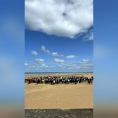 1.400 scouts américains en visite à Omaha Beach, à l'approche du 80e anniversaire du "D-Day"