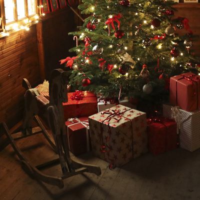 Argent, produits high tech, cosmétique… Quels cadeaux souhaitent les Français pour Noël 2019 ?